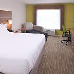 Holiday Inn Express & Suites - Omaha - 120Th And Maple By Ihg