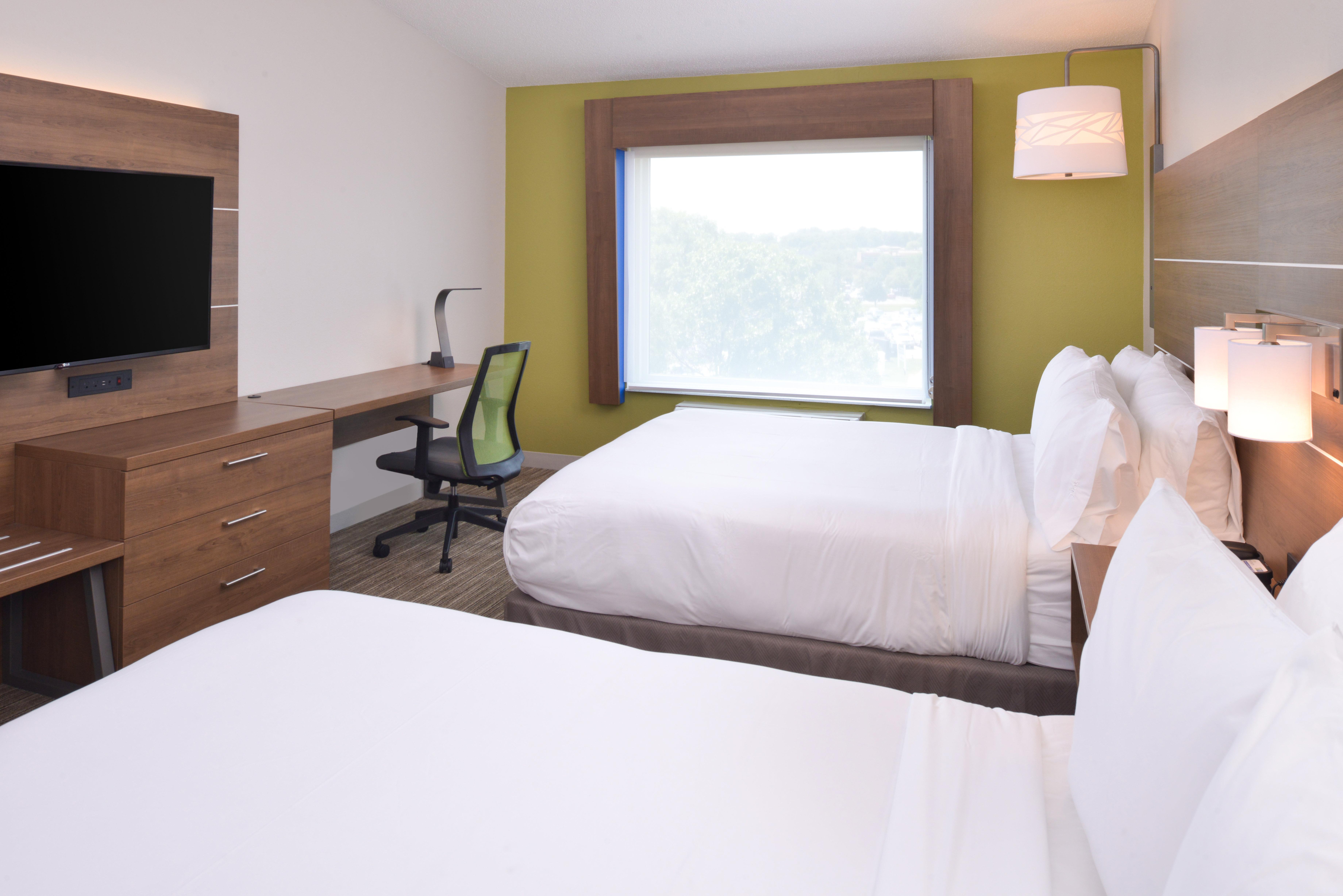 Hotel Express & - - 120th And Maple By Ihg 3*